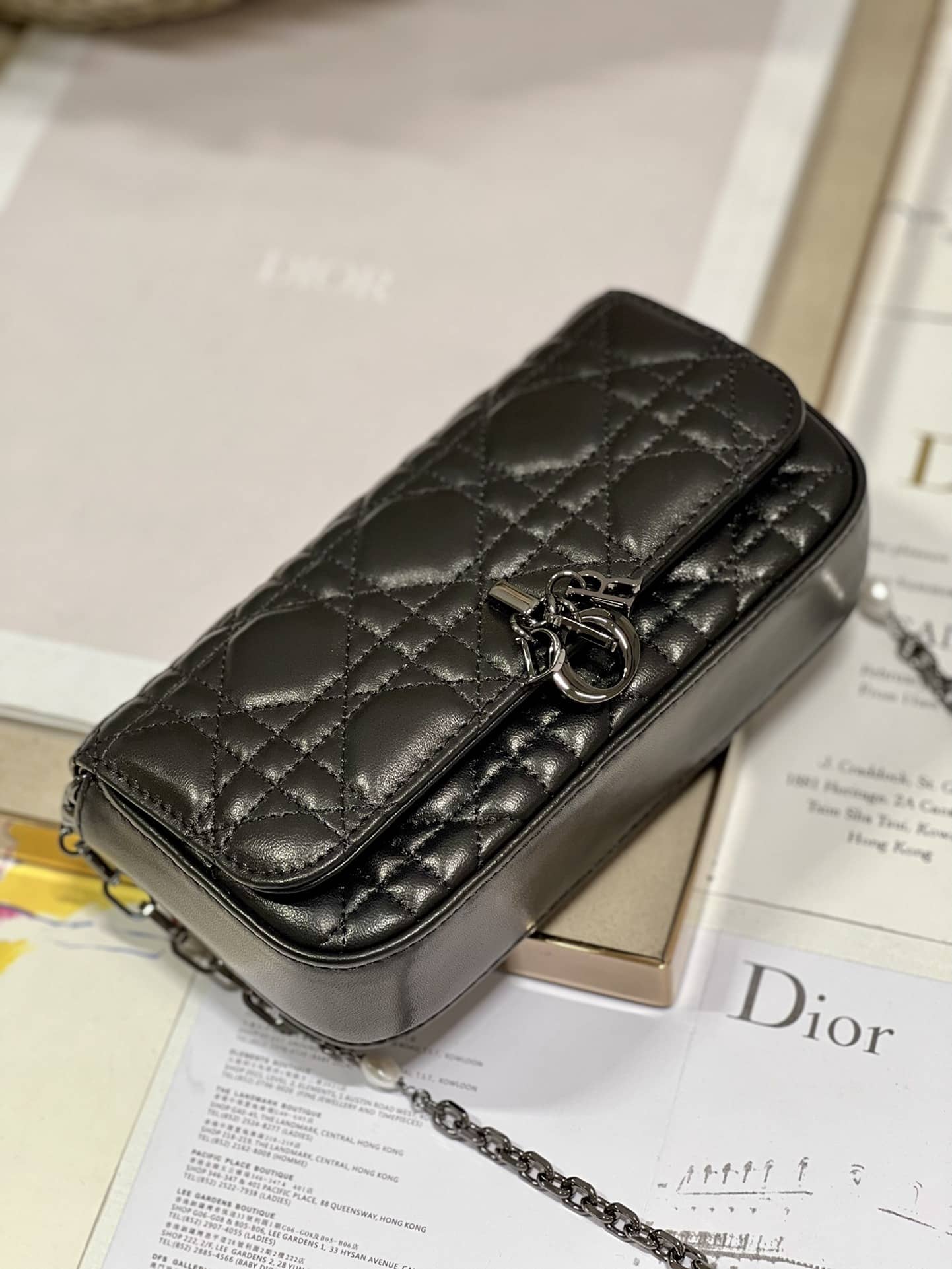 1:1 Replica Mini Miss Dior Bag White/ Black For Women 7 in/ 18.5cm - Image 17