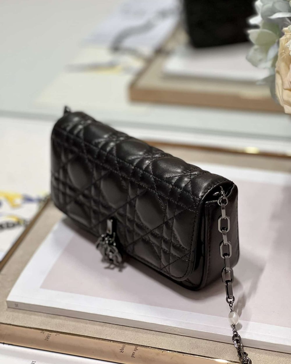 1:1 Replica Mini Miss Dior Bag White/ Black For Women 7 in/ 18.5cm