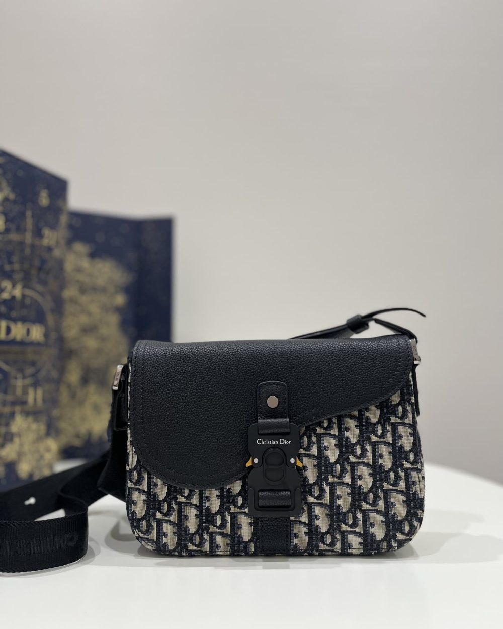 1:1 Replica Mini Saddle Bag With Strap Black For Women 9in/23cm 1ADPO049YKS_H27E