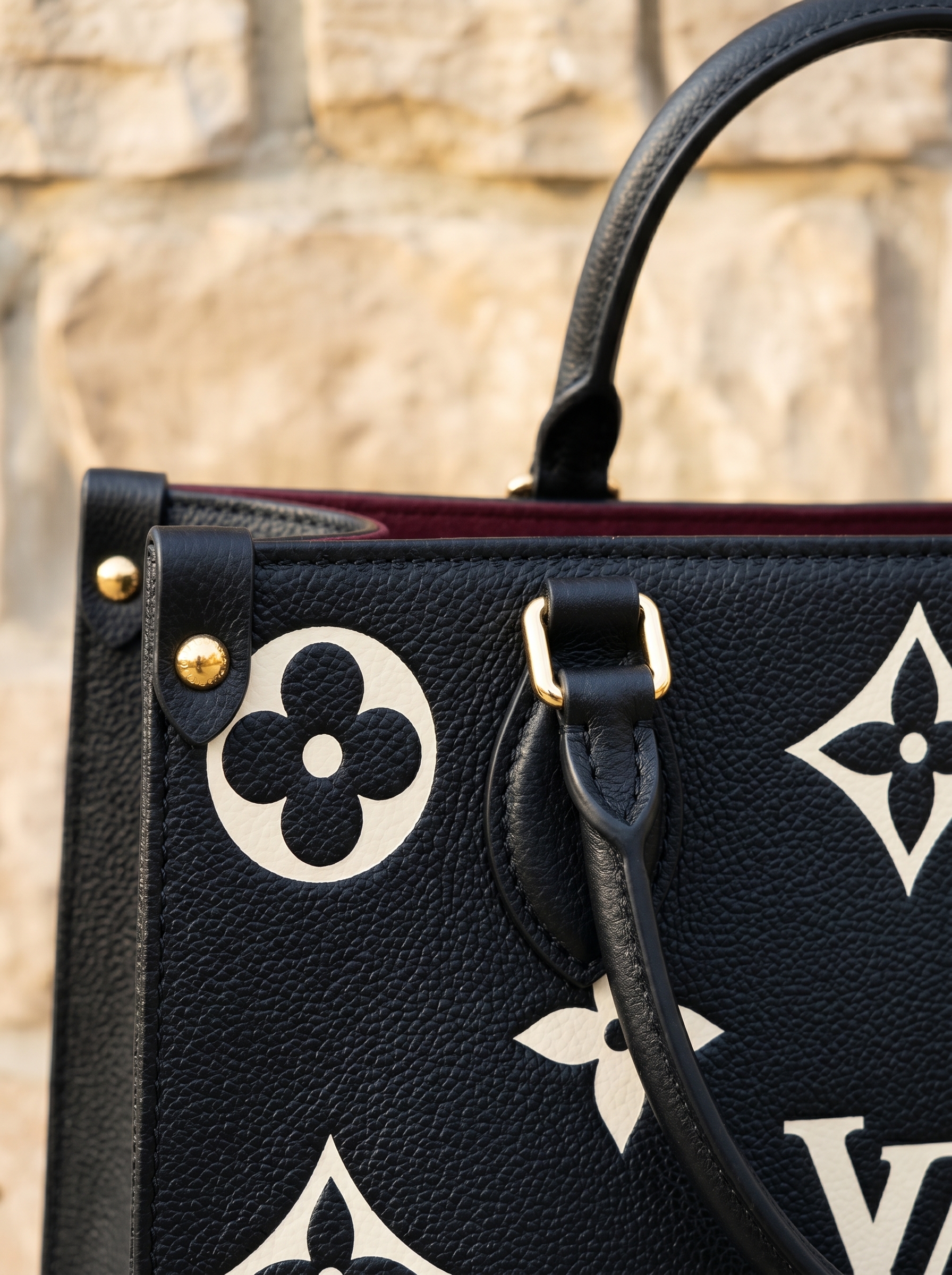 DBS-LC488 - Onthego MM Handbag Deal - Image 6