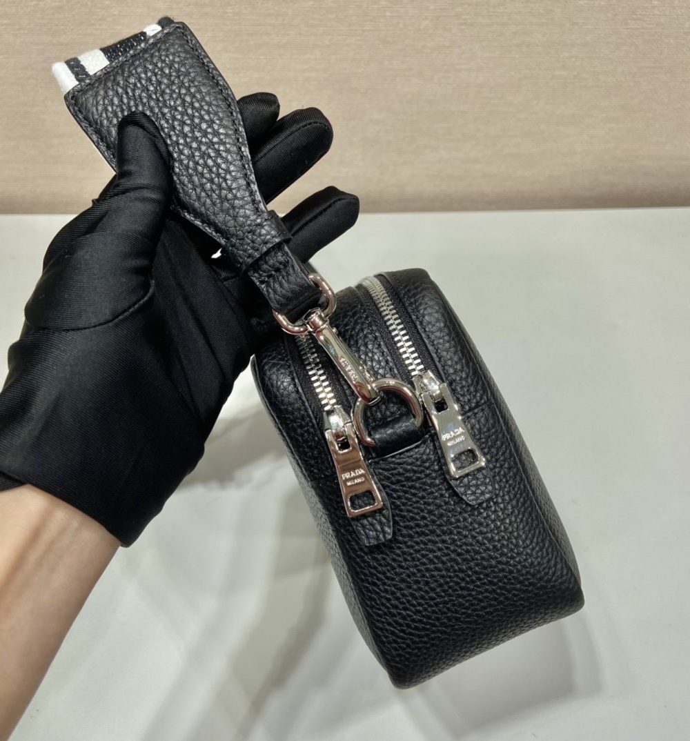 Prada Bag With Shoulder Strap Black For Women, Women's Bags 8.6in/22cm 1BH082_2DKV_F0002_V_3OM