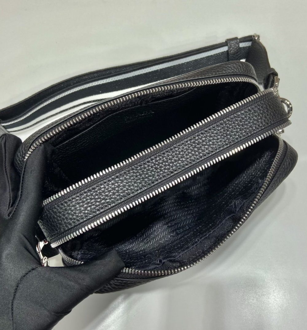 Prada Bag With Shoulder Strap Black For Women, Women's Bags 8.6in/22cm 1BH082_2DKV_F0002_V_3OM