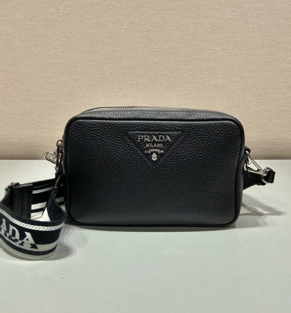 Prada Bag With Shoulder Strap Black For Women, Women's Bags 8.6in/22cm 1BH082_2DKV_F0002_V_3OM
