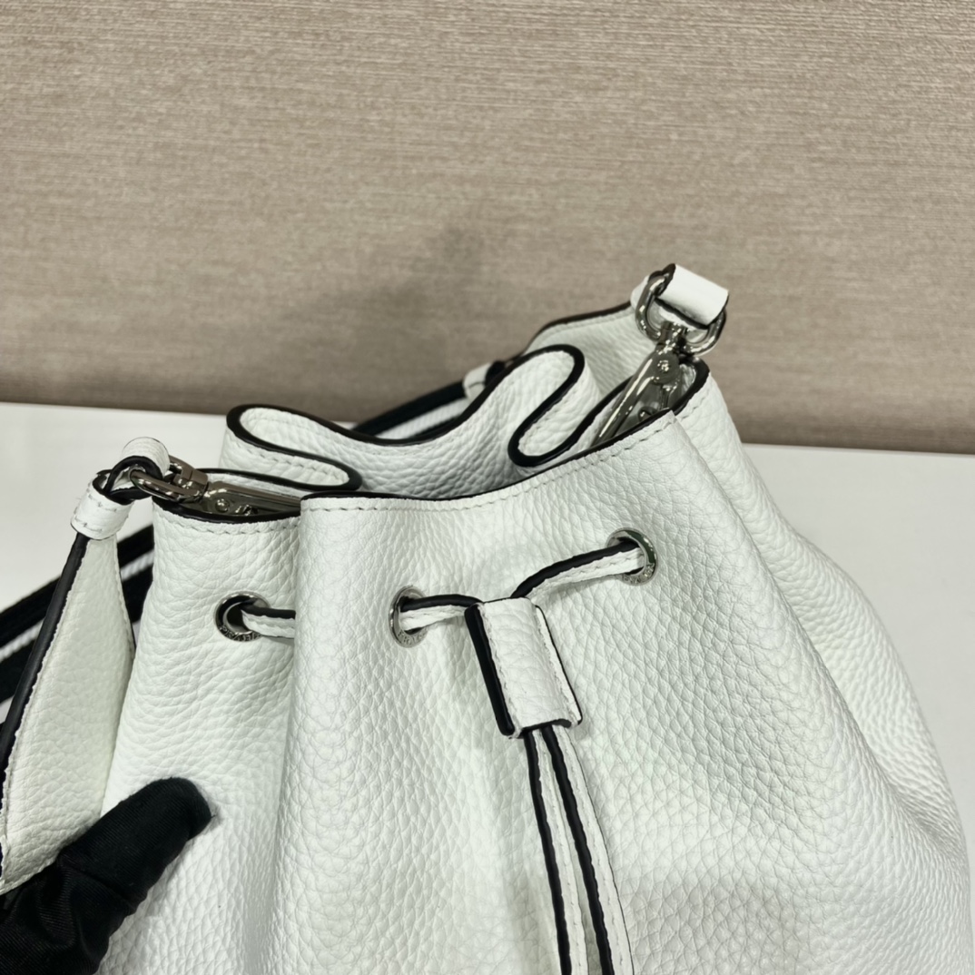 Prada Bucket Bag White For Women, Women's Bags 9.8in/25cm 1BE060_2DKV_F0009_V_3OO - Image 4