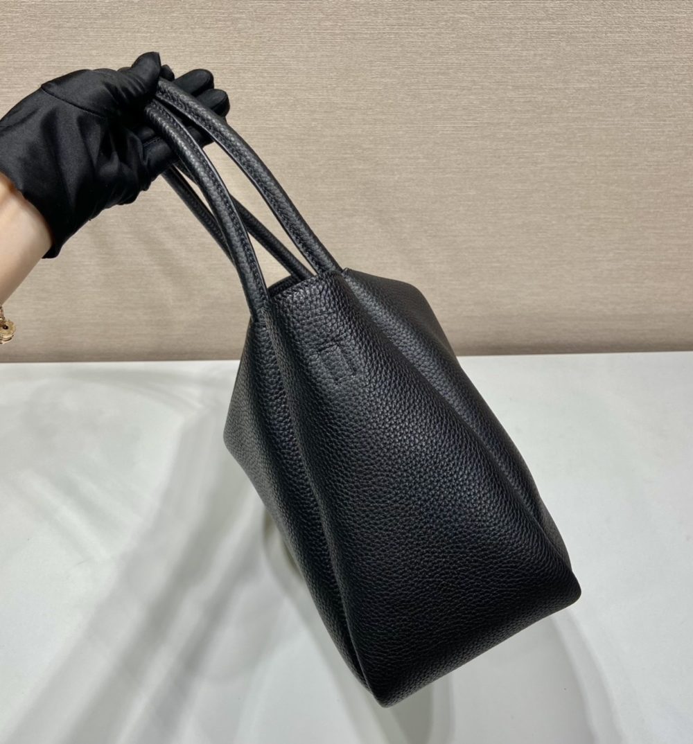 Prada Large Handbag Black For Women, Women's Bags 9in/23cm