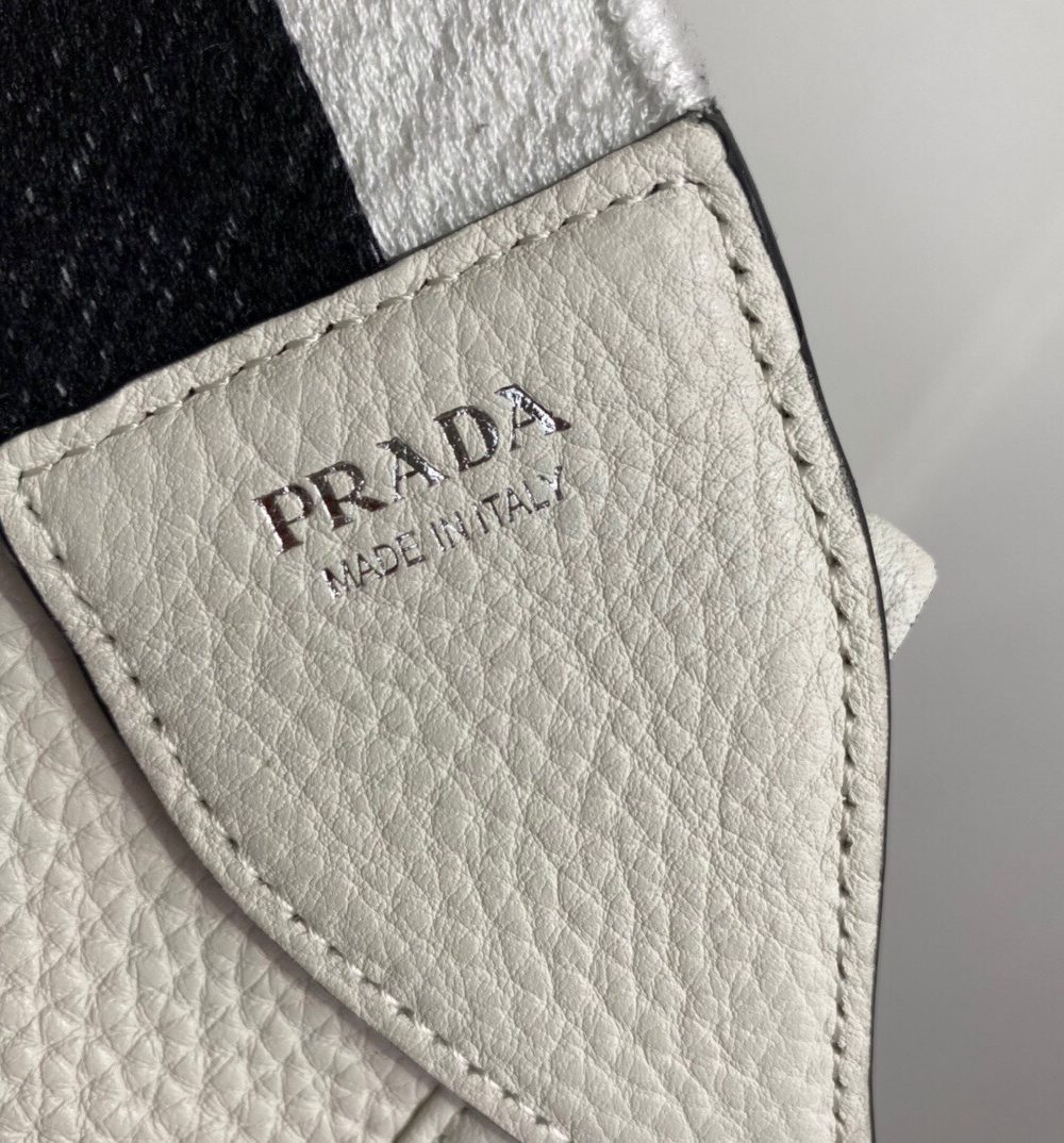 Prada Mini Shoulder Bag White For Women, Women's Bags 7.9in/20cm