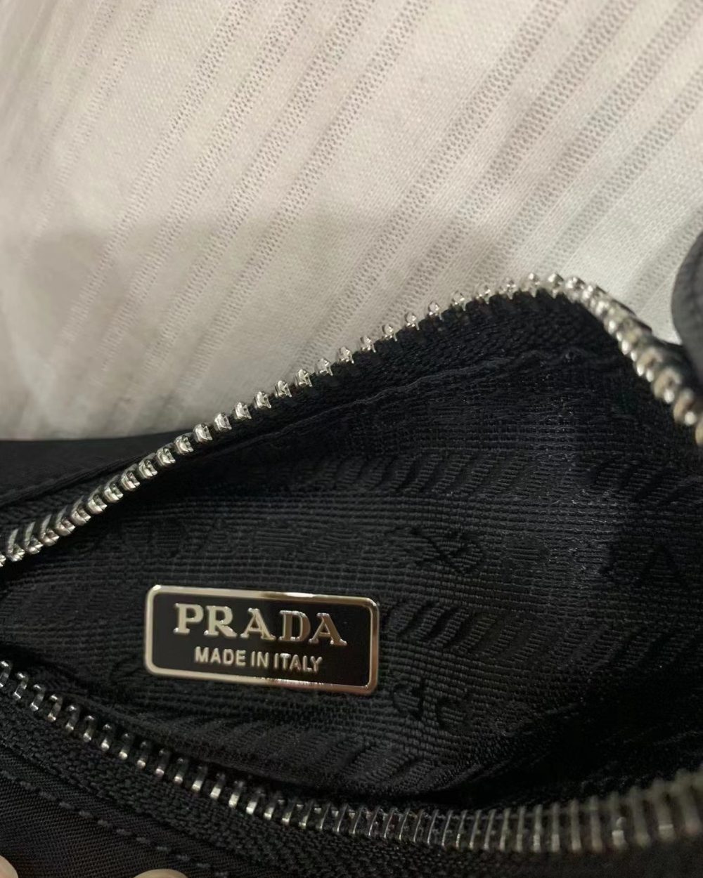 Prada Re-Edition 1995 Brushed Mini Handbag Black For Women, Women's Bags 8.6in/22cm