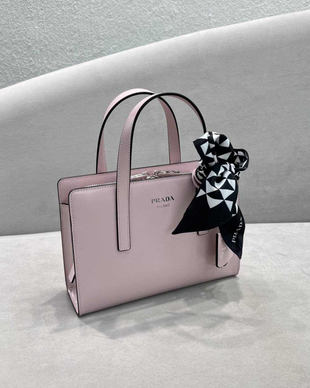 Prada Re-Edition 1995 Brushed Mini Handbag Pink For Women, Women's Bags 8.6in/22cm