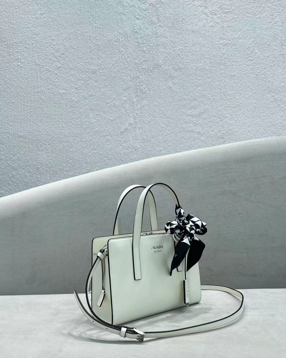 Prada Re-Edition 1995 Brushed Mini Handbag White For Women, Women's Bags 8.6in/22cm