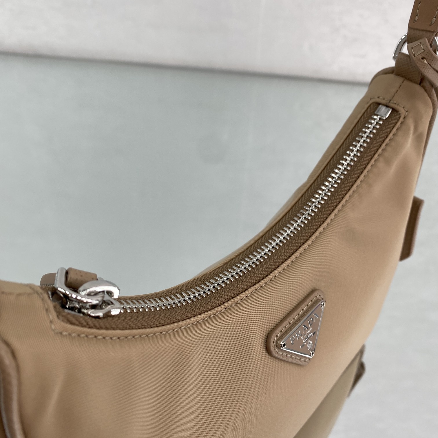 Prada Re-Edition 2005 Re-Nylon Mini Bag Beige For Women, Women's Bags 8.6in/22cm - Image 2