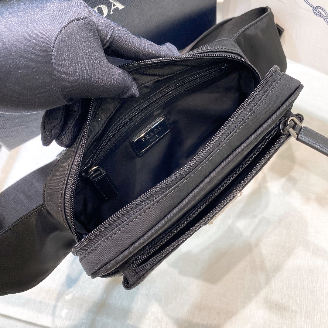 Prada Re-Nylon And Saffiano Belt Bag Black For Women, Women's Bags 8.2in/21cm 2VL977_2DMG_F0002_V_WOO - Image 7