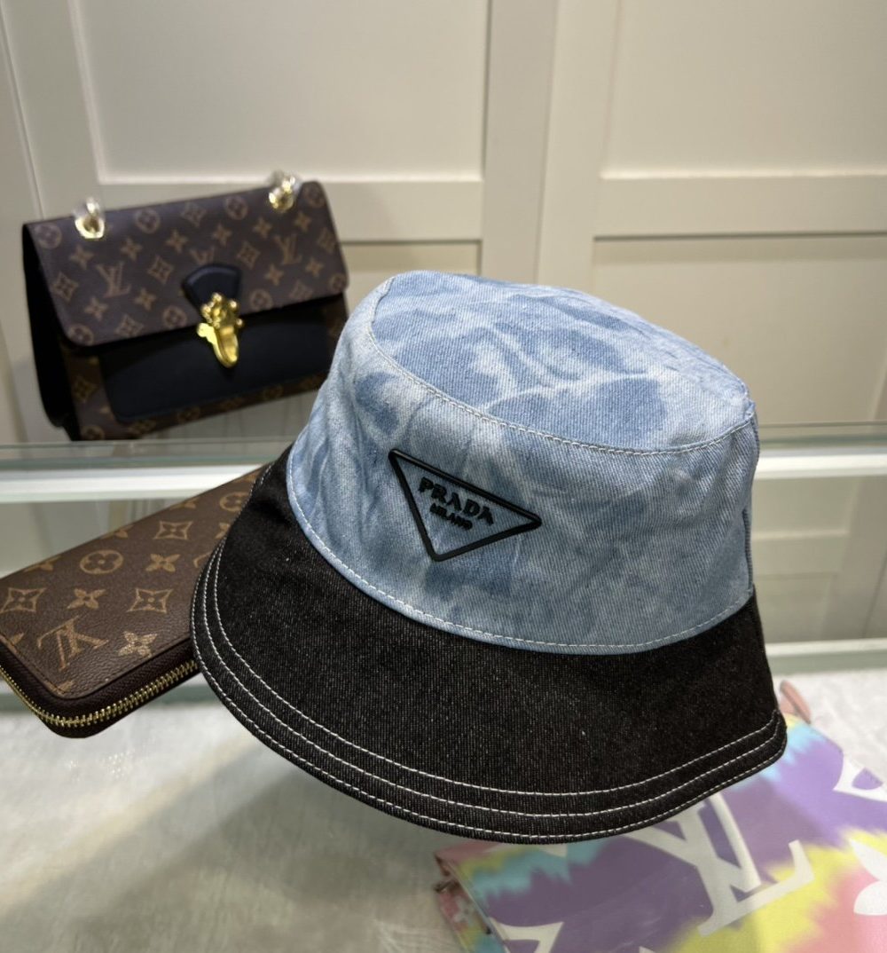Prada Re-Nylon Bucket Hat Black/Light Blue Prada Hat