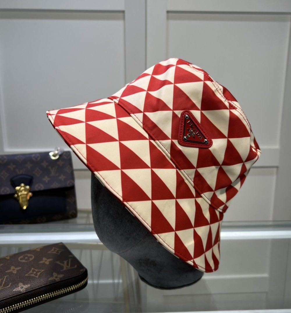 Prada Re-Nylon Bucket Hat Red/White Prada Hat