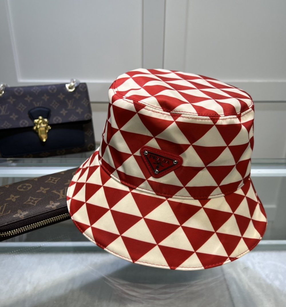 Prada Re-Nylon Bucket Hat Red/White Prada Hat