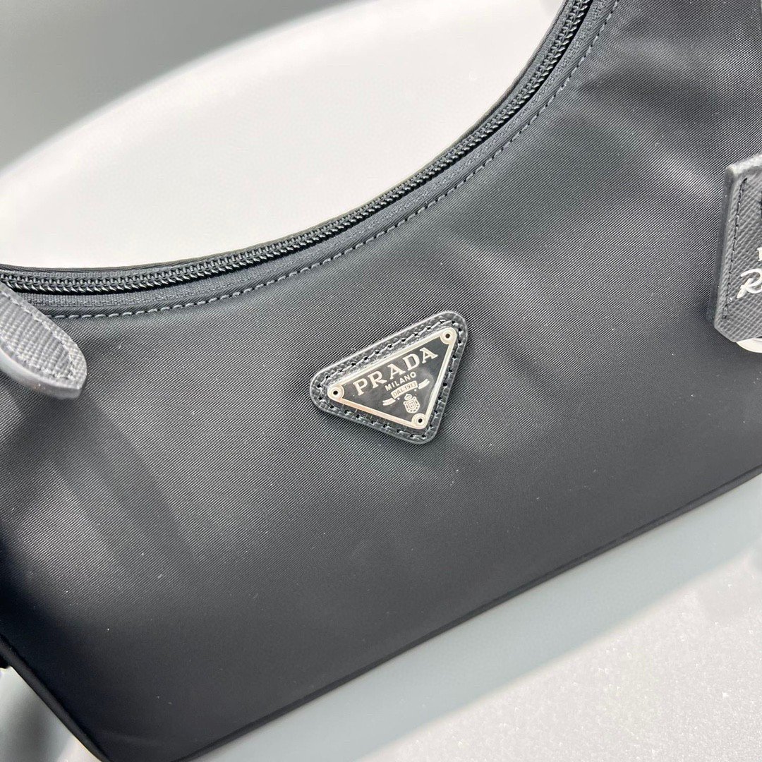 Prada Re-Nylon Re-Edition 2000 Mini-Bag Black For Women, Women's Bags 8.6in/22cm 1NE515_RDH0_F0002 - Image 2