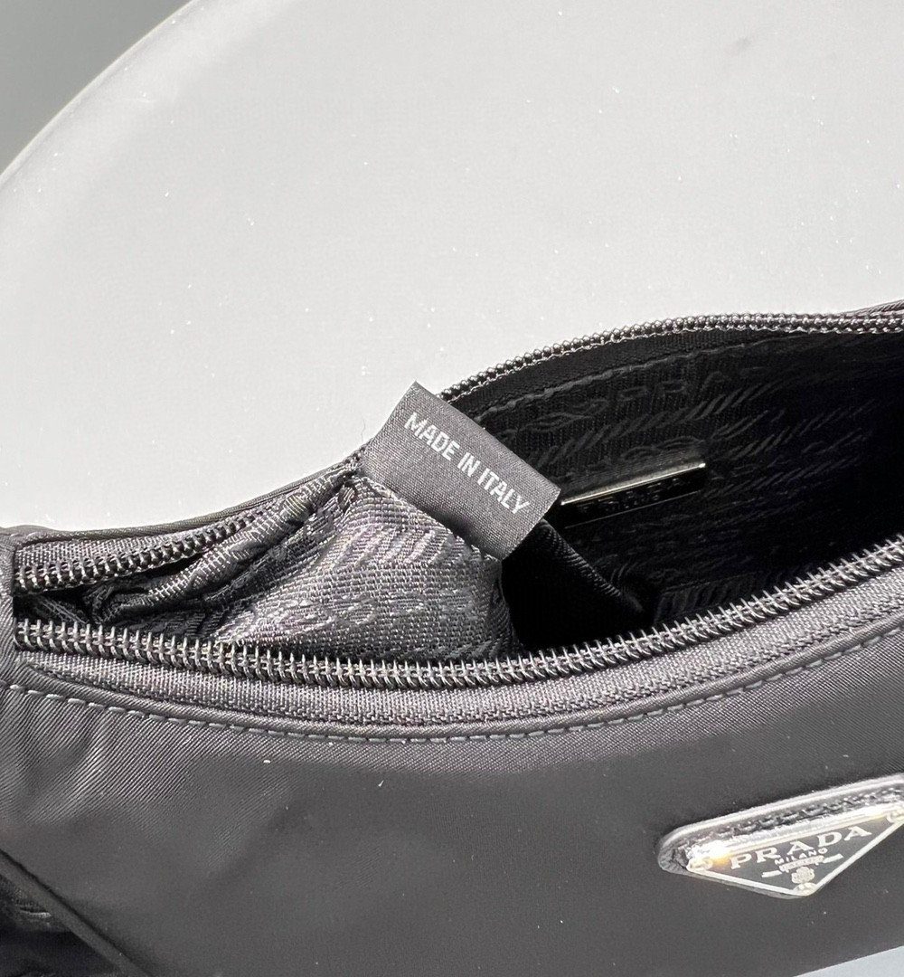 Prada Re-Nylon Re-Edition 2000 Mini-Bag Black For Women, Women's Bags 8.6in/22cm 1NE515_RDH0_F0002