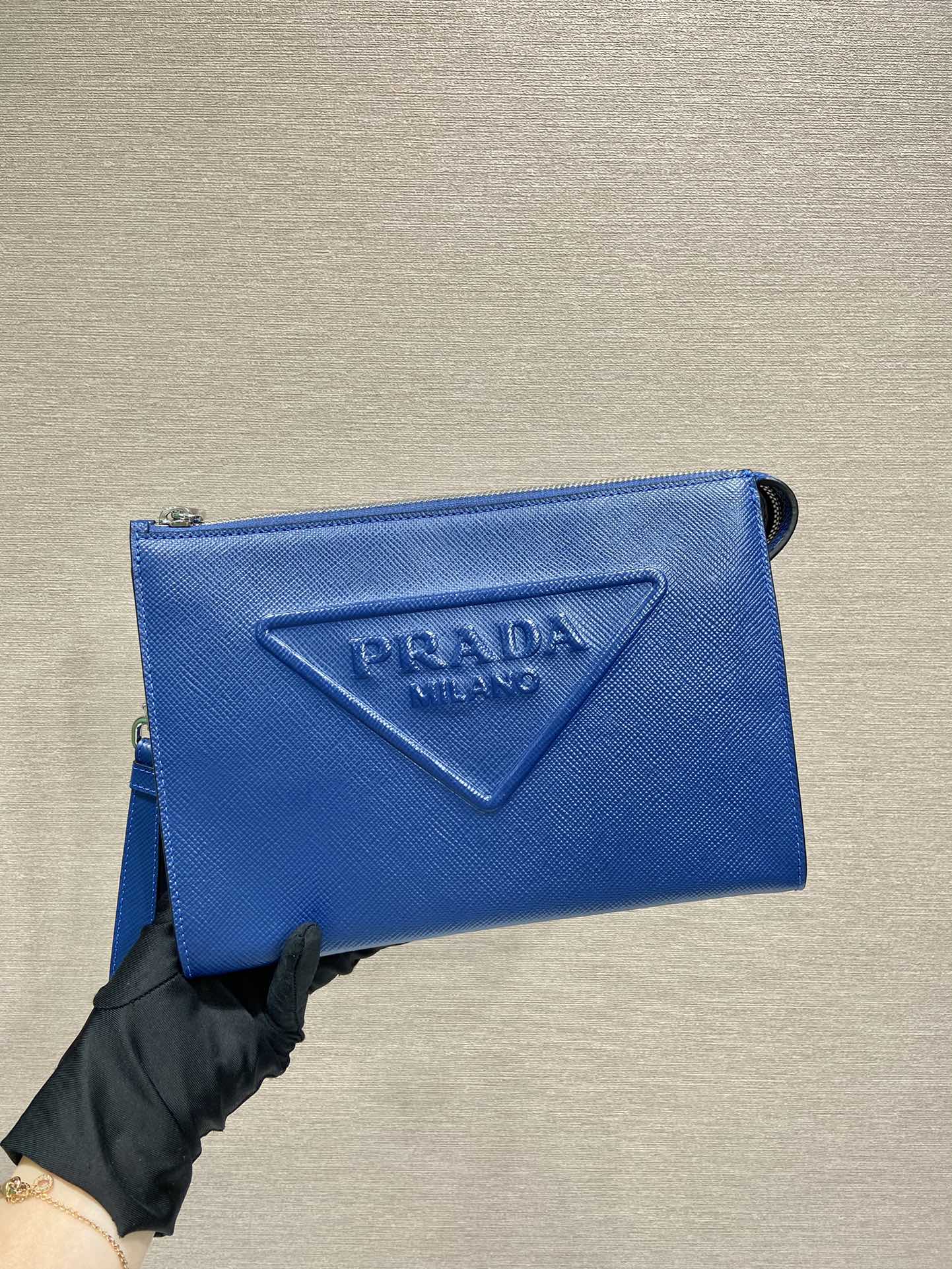 Prada Saffiano Pouch Blue For Women, Women's Bags 9.8in/25cm 2VF039_2FAD_F0016_V_OOO - Image 5