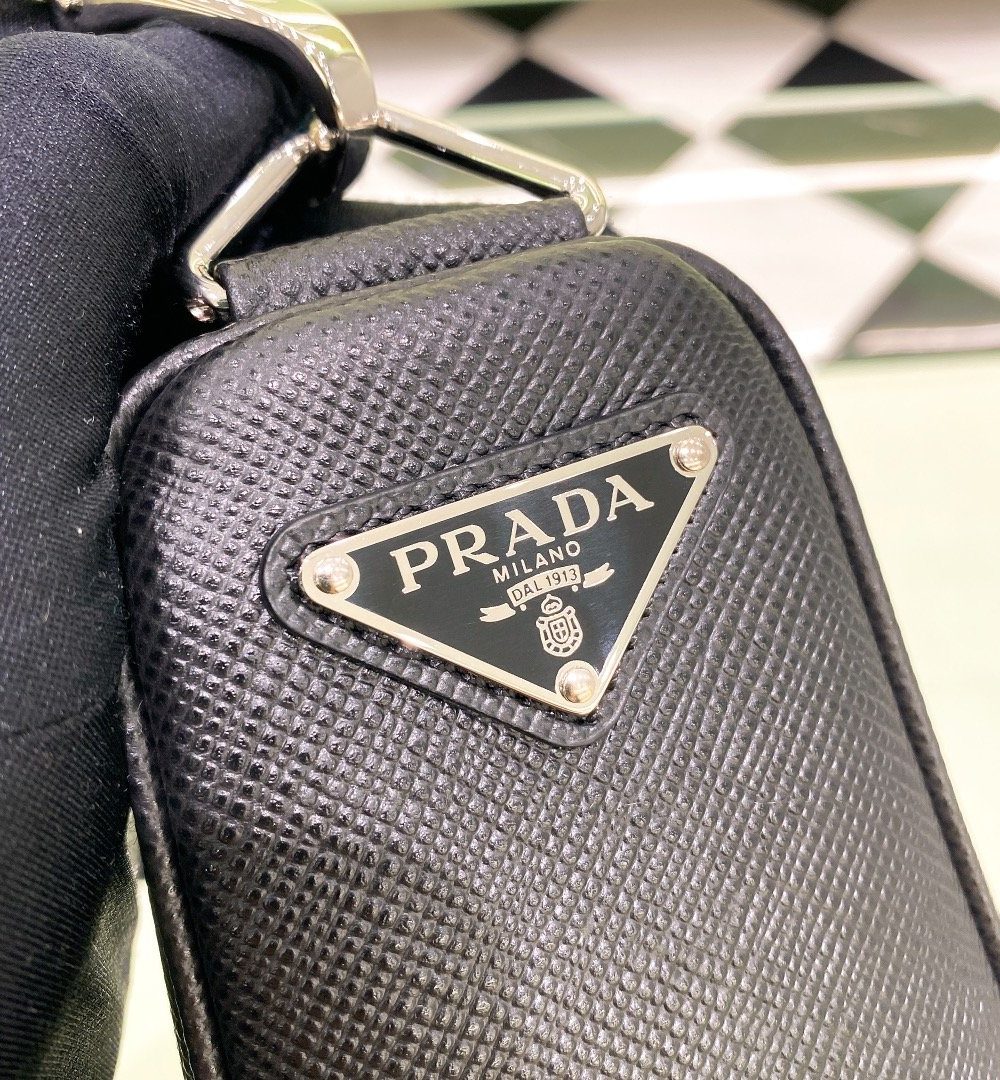 Prada Saffiano Triangle Bag Black  For Women, Women's Bags 11in/28cm 2VH155_2FAD_F0002_V_OOO
