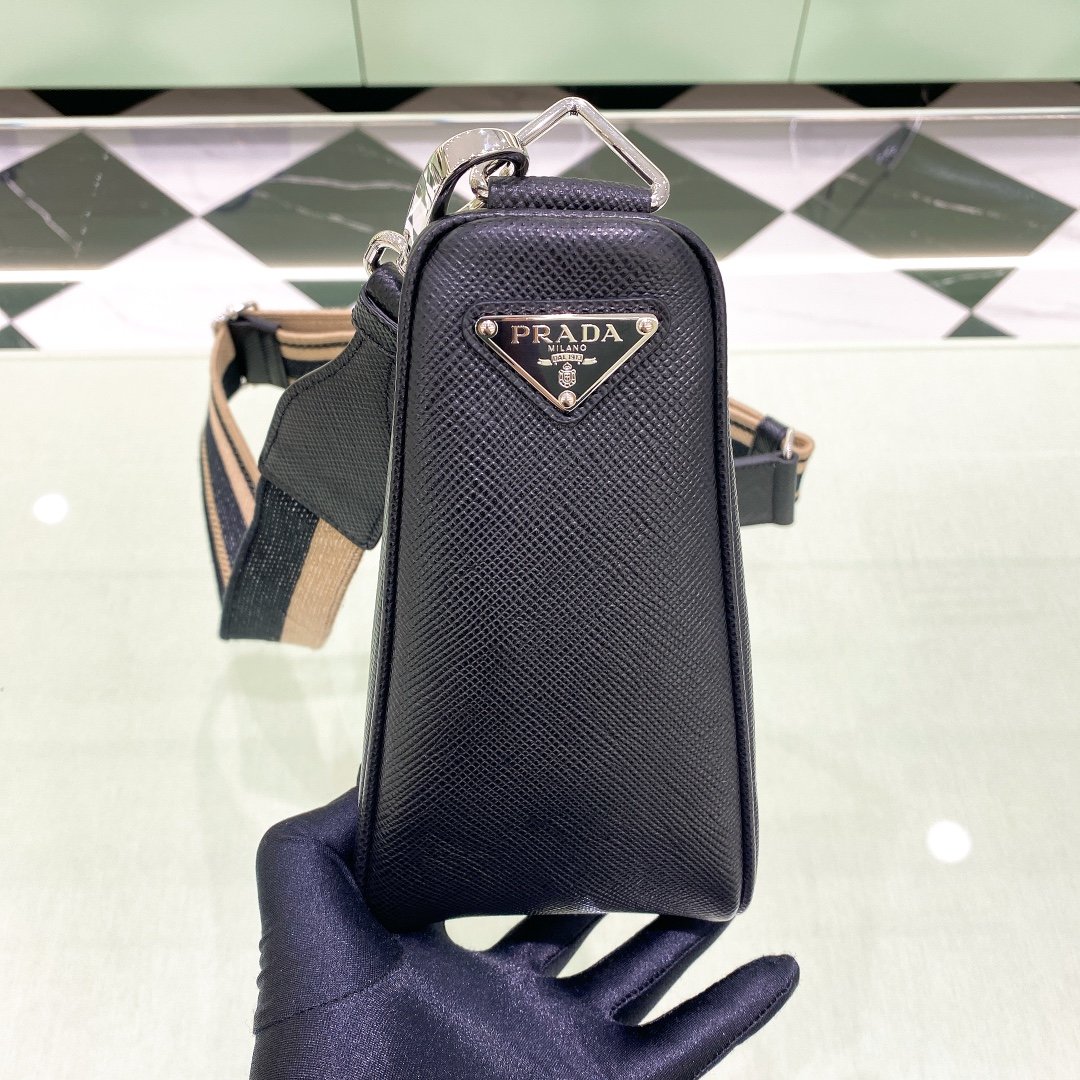 Prada Saffiano Triangle Bag Black For Women, Women's Bags 11in/28cm 2VH155_2FAD_F0002_V_OOO - Image 4