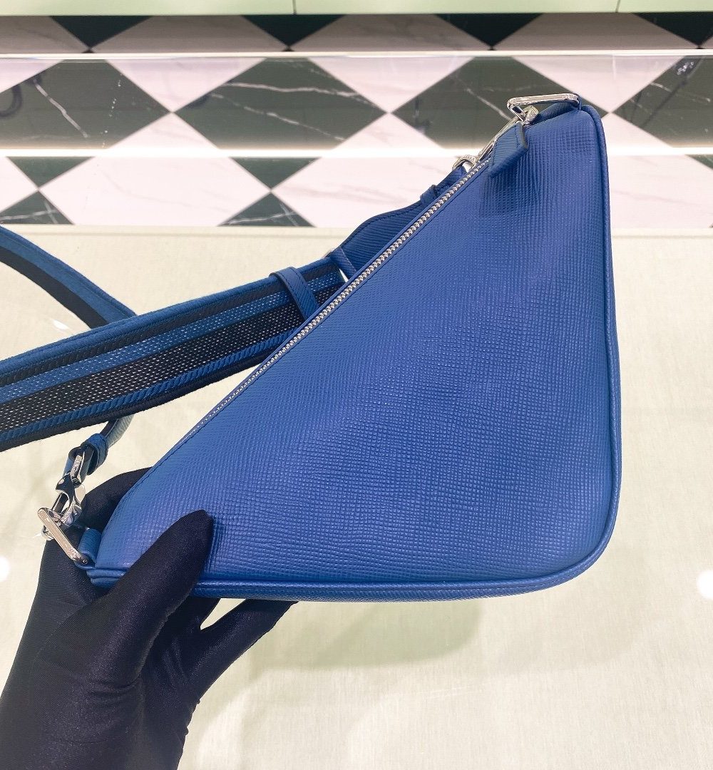Prada Saffiano Triangle Bag Blue For Women, Women's Bags 11in/28cm 2VH155_2FAD_F0016_V_OOO