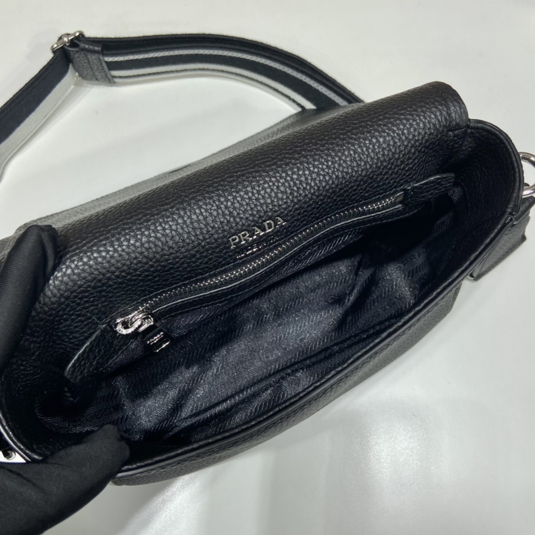 Prada Shoulder Bag Black For Women, Women's Bags 9in/23cm 1BD314_2DKV_F0002_V_3OO - Image 3