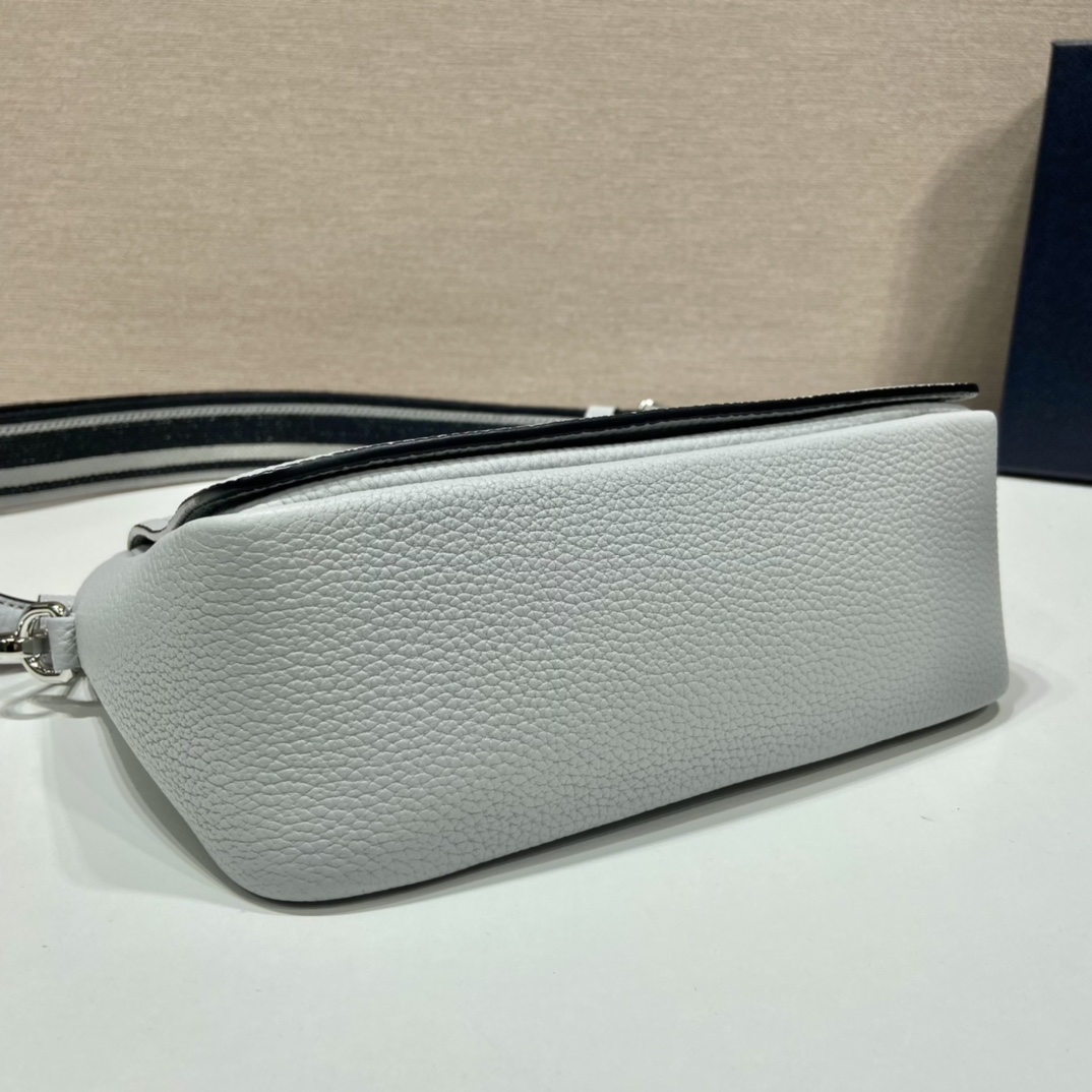 Prada Shoulder Bag Grey For Women, Women's Bags 9in/23cm 1BD314_2DKV_F010I_V_3OO - Image 7