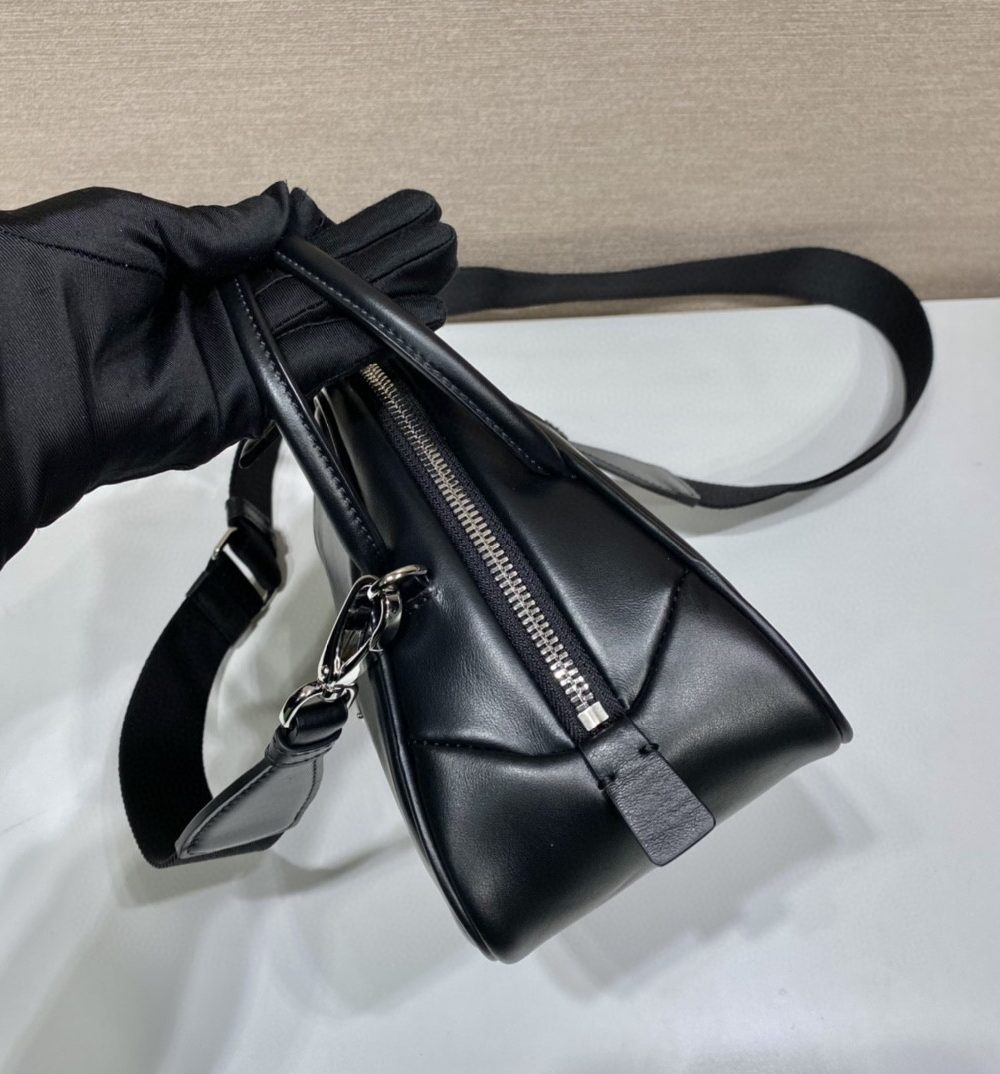 Prada Triangle Bag Black For Women, Women's Bags 9.8in/25cm 1BB082_2BYA_F0002_V_NEO