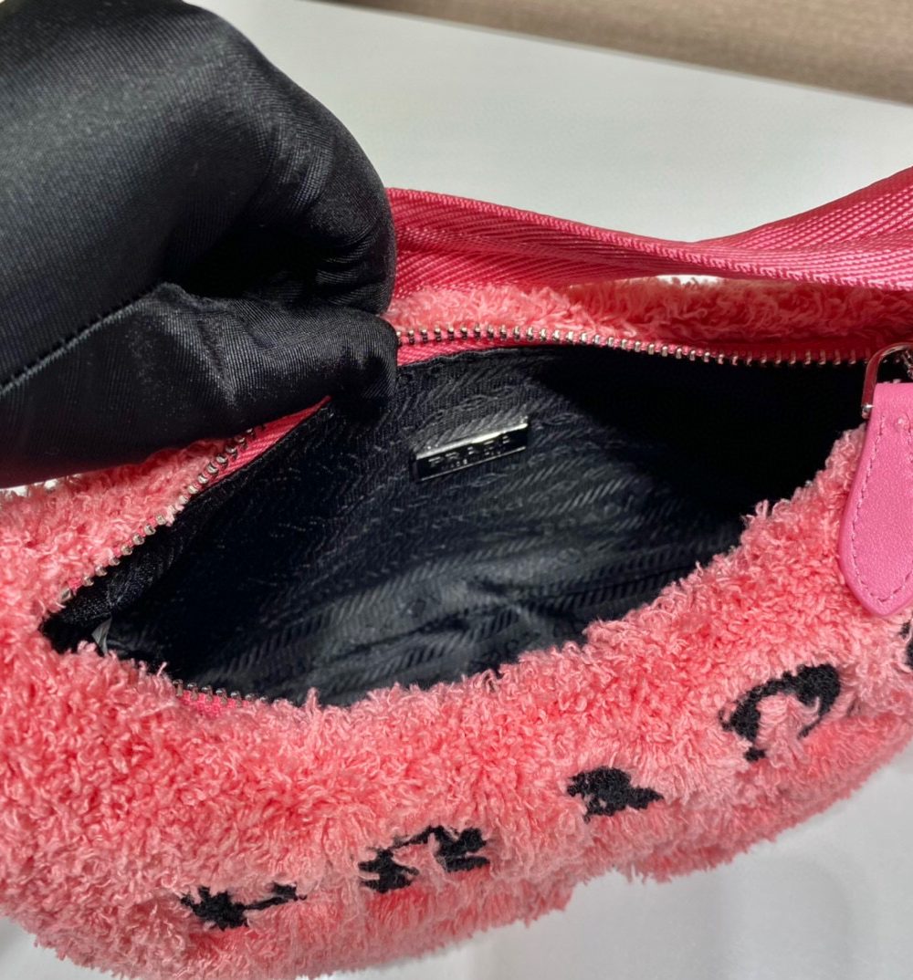 Re-Edition 2000 Terry Mini-Bag In Pink For Women 8.6in/ 22cm 1NE515_2DXO_F046J