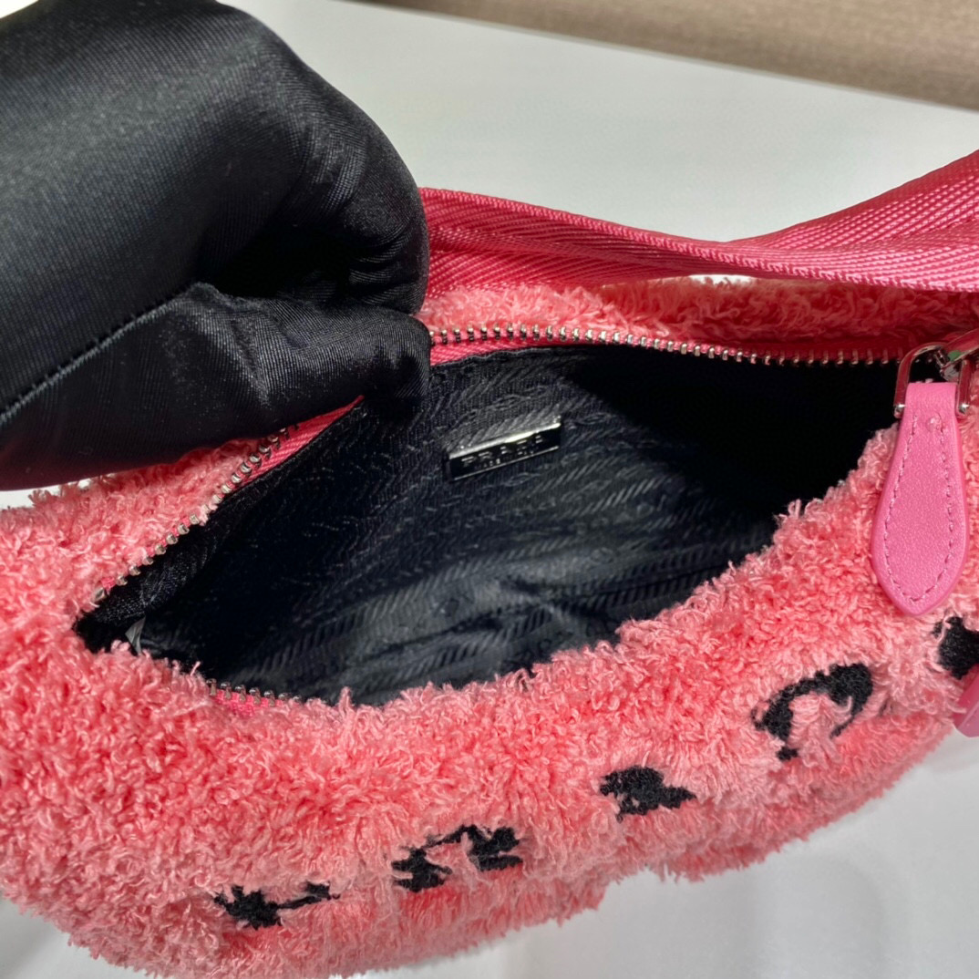 Re-Edition 2000 Terry Mini-Bag In Pink For Women 8.6in/ 22cm 1NE515_2DXO_F046J - Image 7