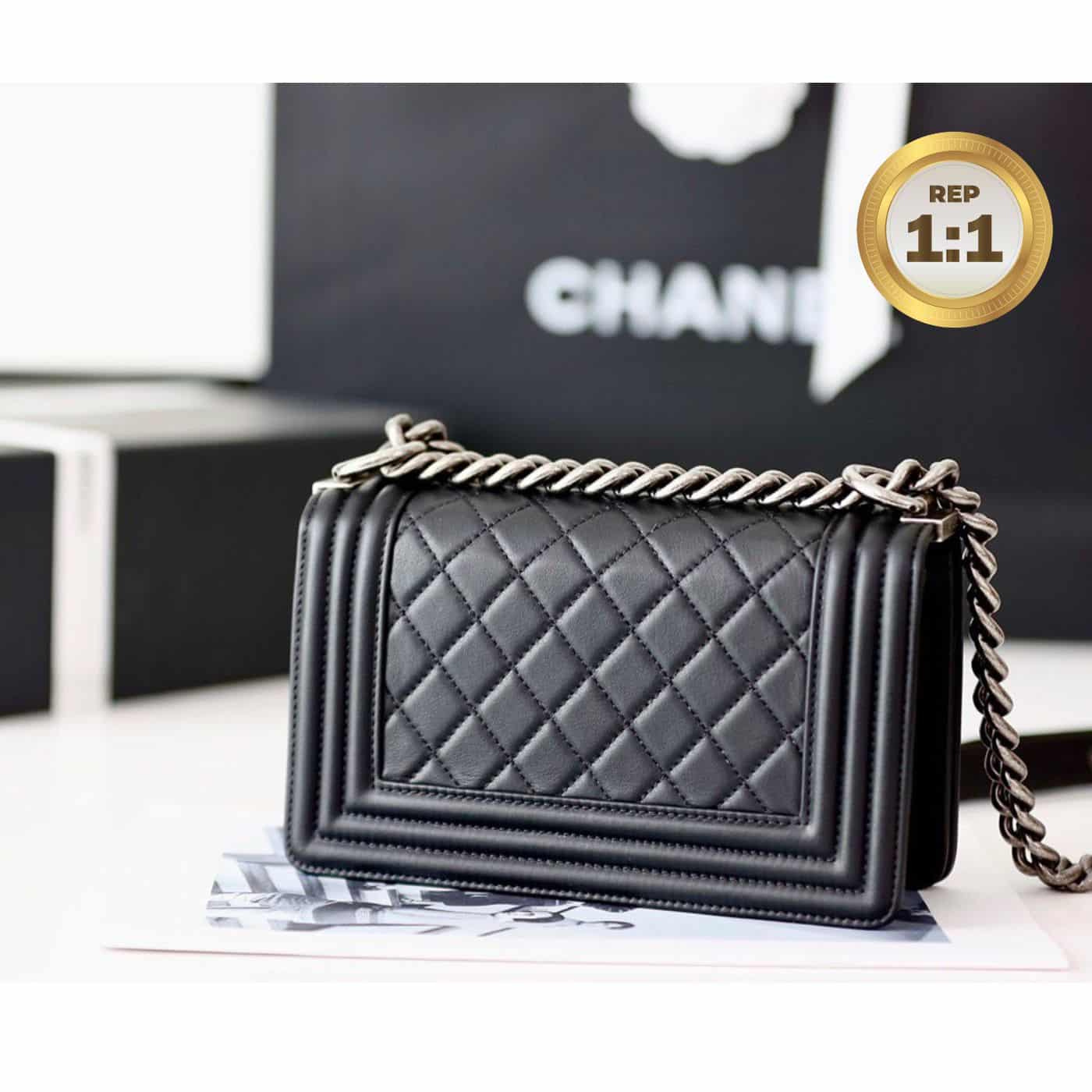 1:1 Replica Chanel Mini Classic Flapbag Black For Women 20cm/7.9 in - Image 11