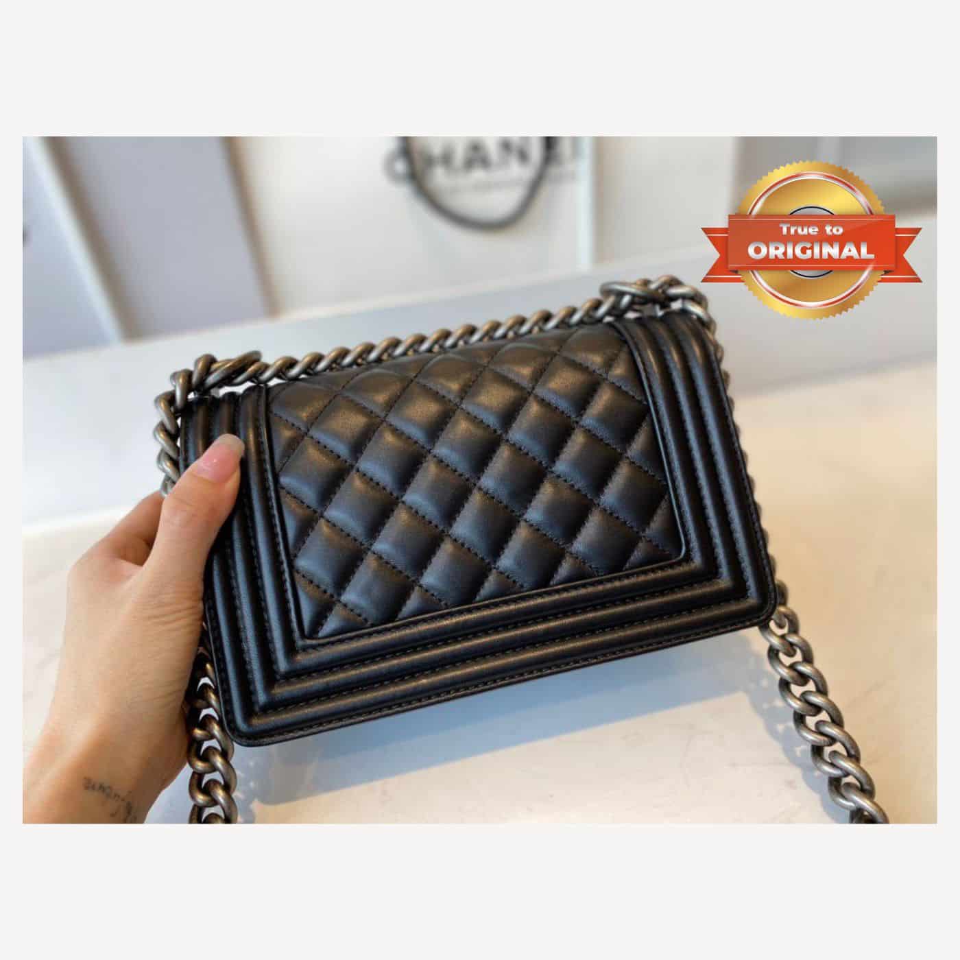 1:1 Replica Chanel Mini Classic Flapbag Black For Women 20cm/7.9 in - Image 4