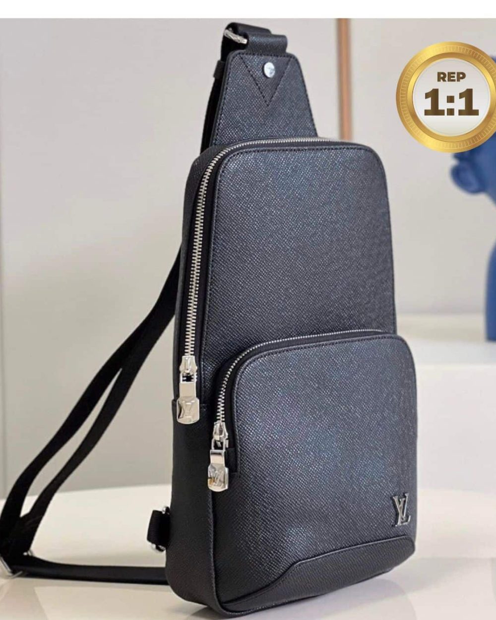 1:1 Replica Louis Vuitton Avenue Sling Bag Black For Women 12.2in/31cm LV M30443