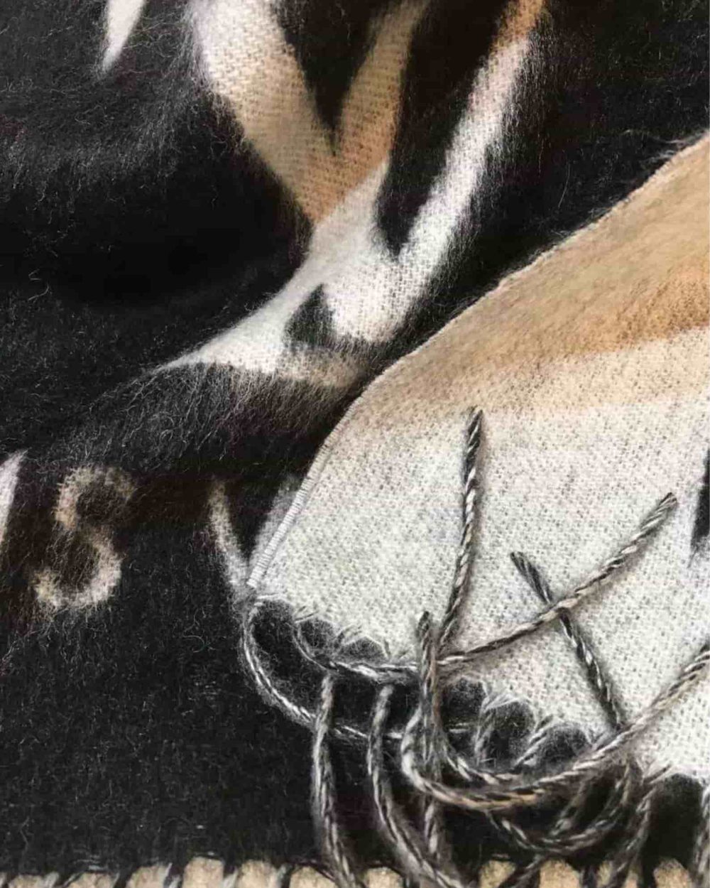 Reykjavik Scarf Black For Women M71040