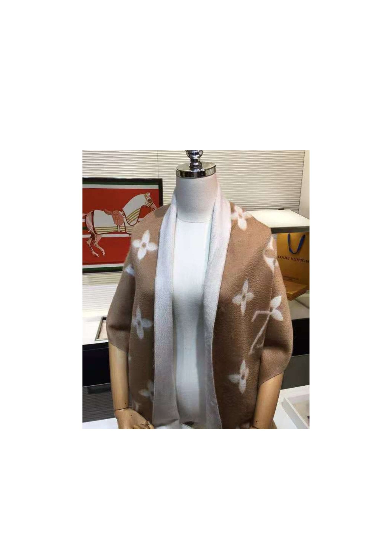 Reykjavik Scarf Brown For Women M76067 - Image 6