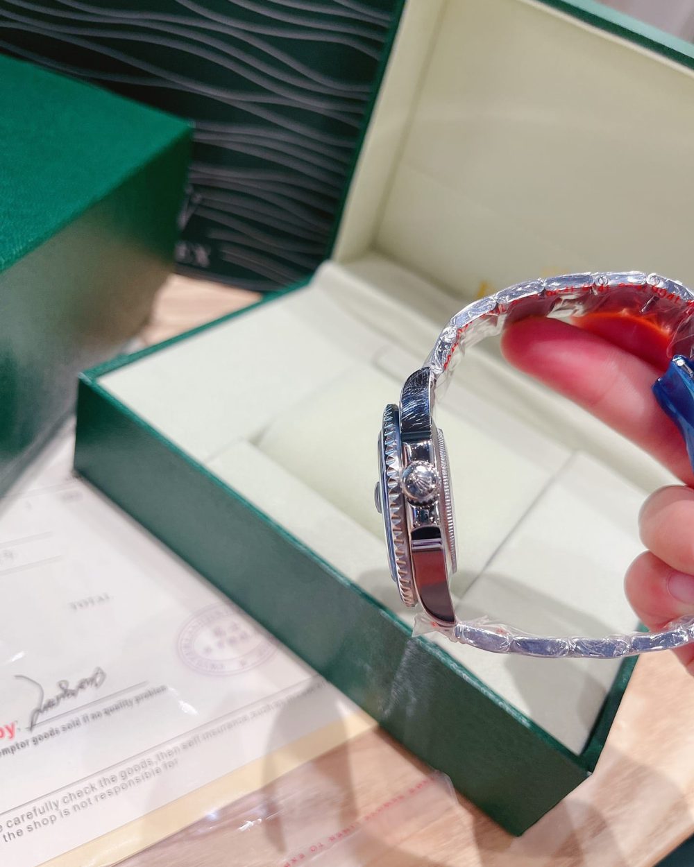 RL038 - Oyster Perpetual Date - 39mm Watch