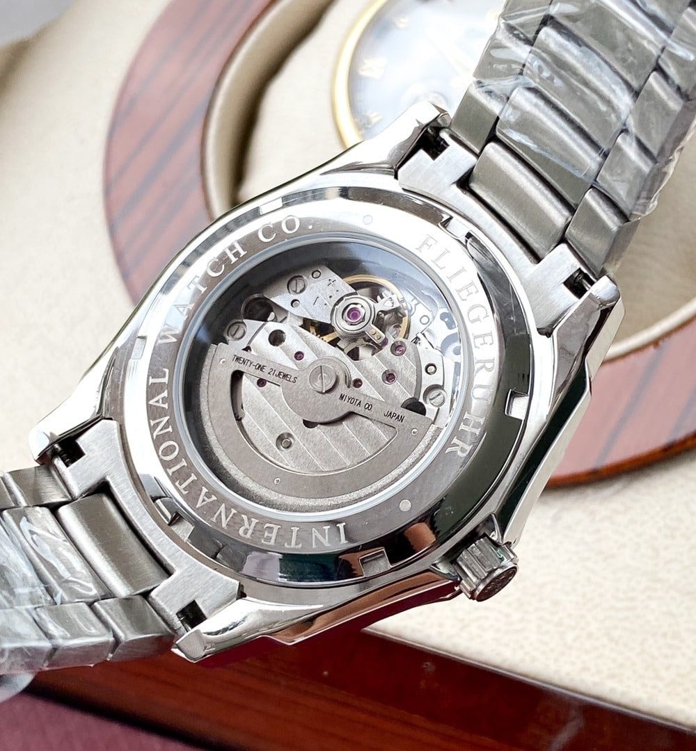 Rolex Cosmograph Daytona 42 For Men Silver Toned