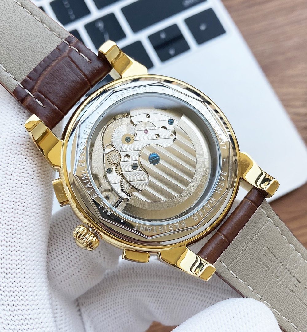 Rolex Cosmograph Daytona 43mm Gold Toned For Men