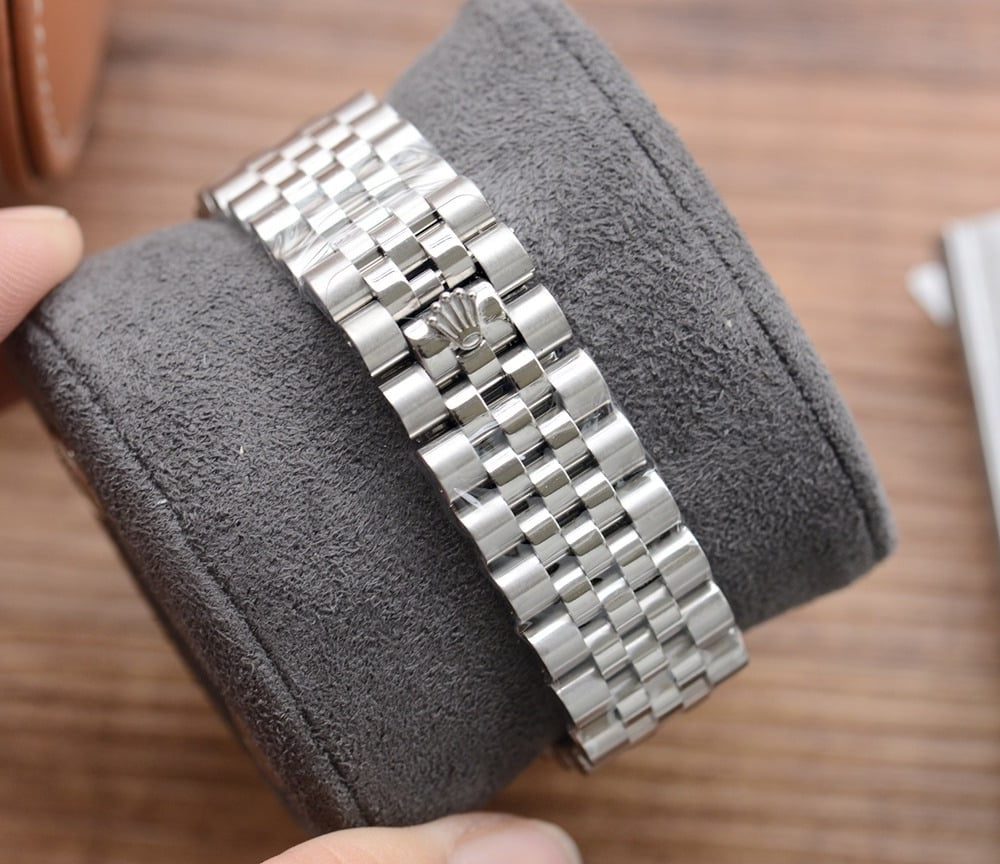 Rolex Datejust 41 Silver Toned For Men 79174