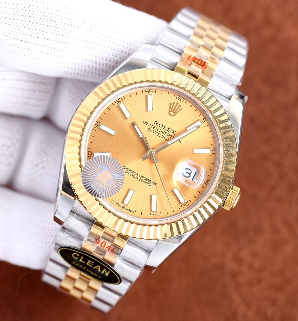 Rolex Datejust 41mm Oyster Perpetual Silver Toned For Men 69173