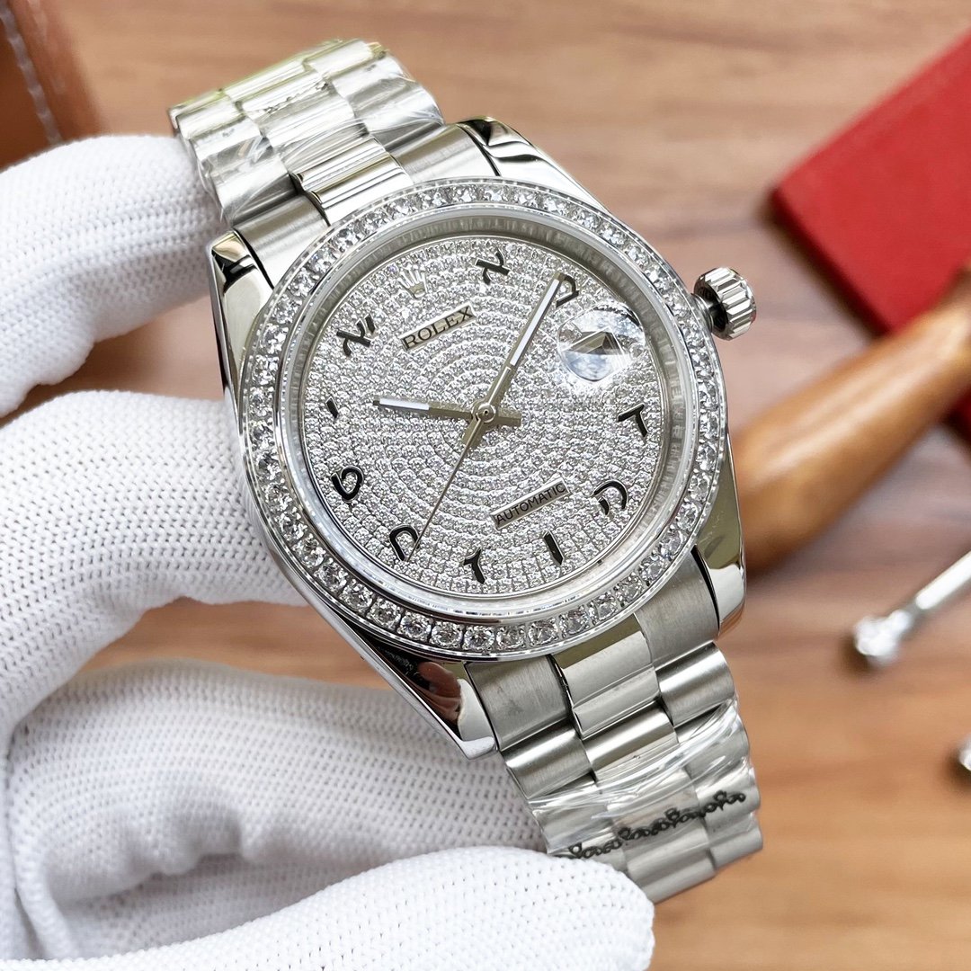 Rolex Datejust 41mm Oyster Perpetual Silver Toned For Men - Image 3