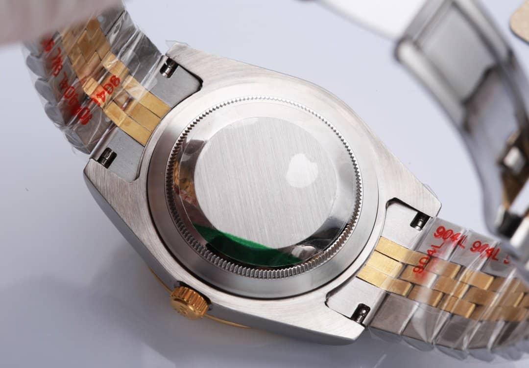 Rolex Datejust 41mm Oyster Perpetual Silver Toned For Men - Image 3