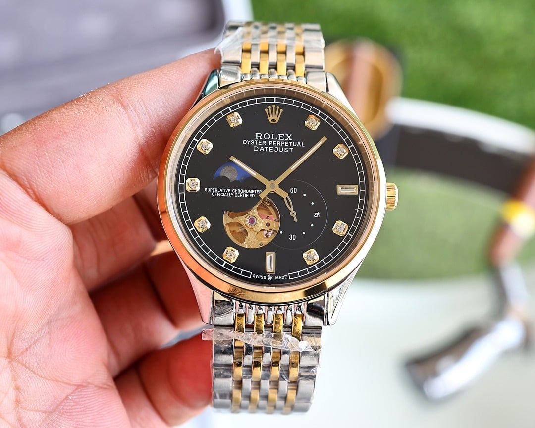 Rolex Datejust Oyster Perpetual 41 Silver Toned For Men - Image 2