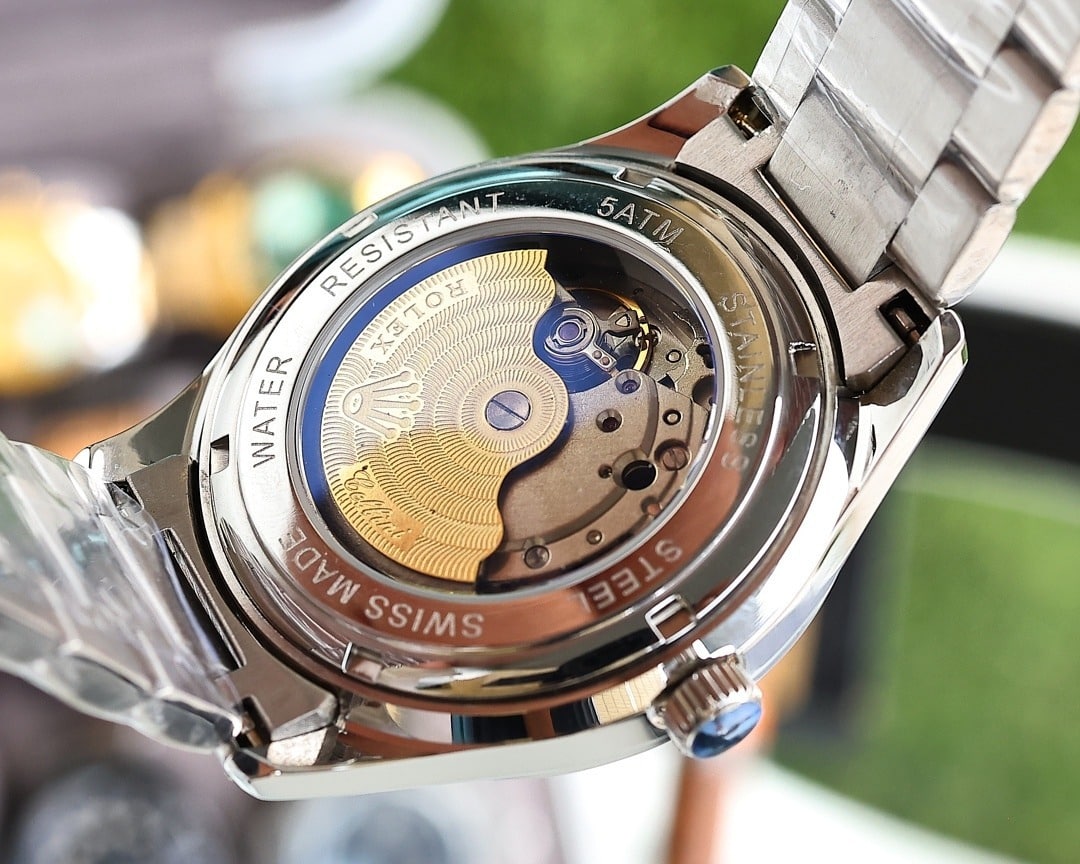 Rolex Datejust Oyster Perpetual 41 Silver Toned For Men - Image 4