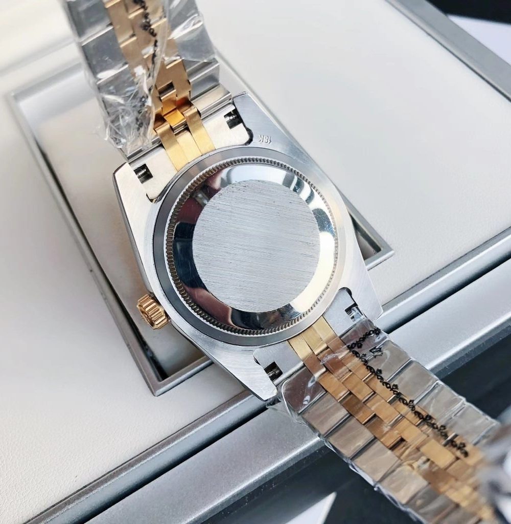 Rolex Datejust Watch Gold/Silver Toned Unisex 116233