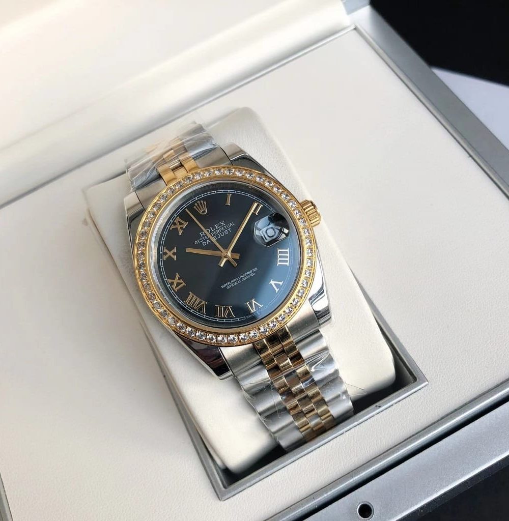 Rolex Datejust Watch Gold/Silver Toned Unisex