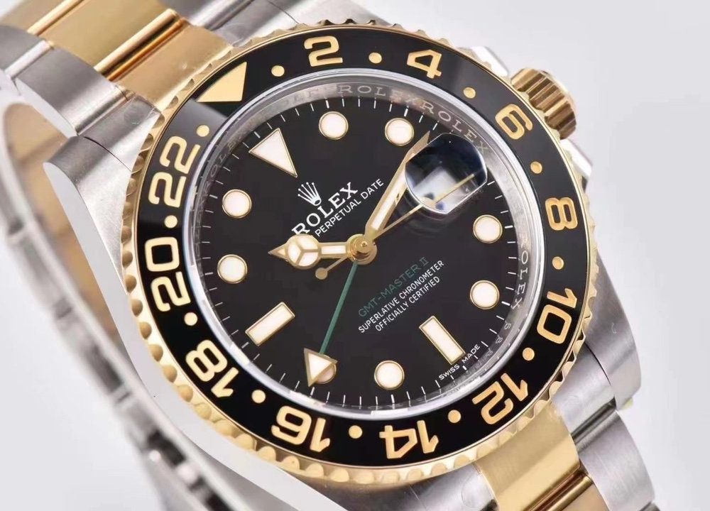 Rolex GMT - Master II 40mm Gold/Silver Toned For Men