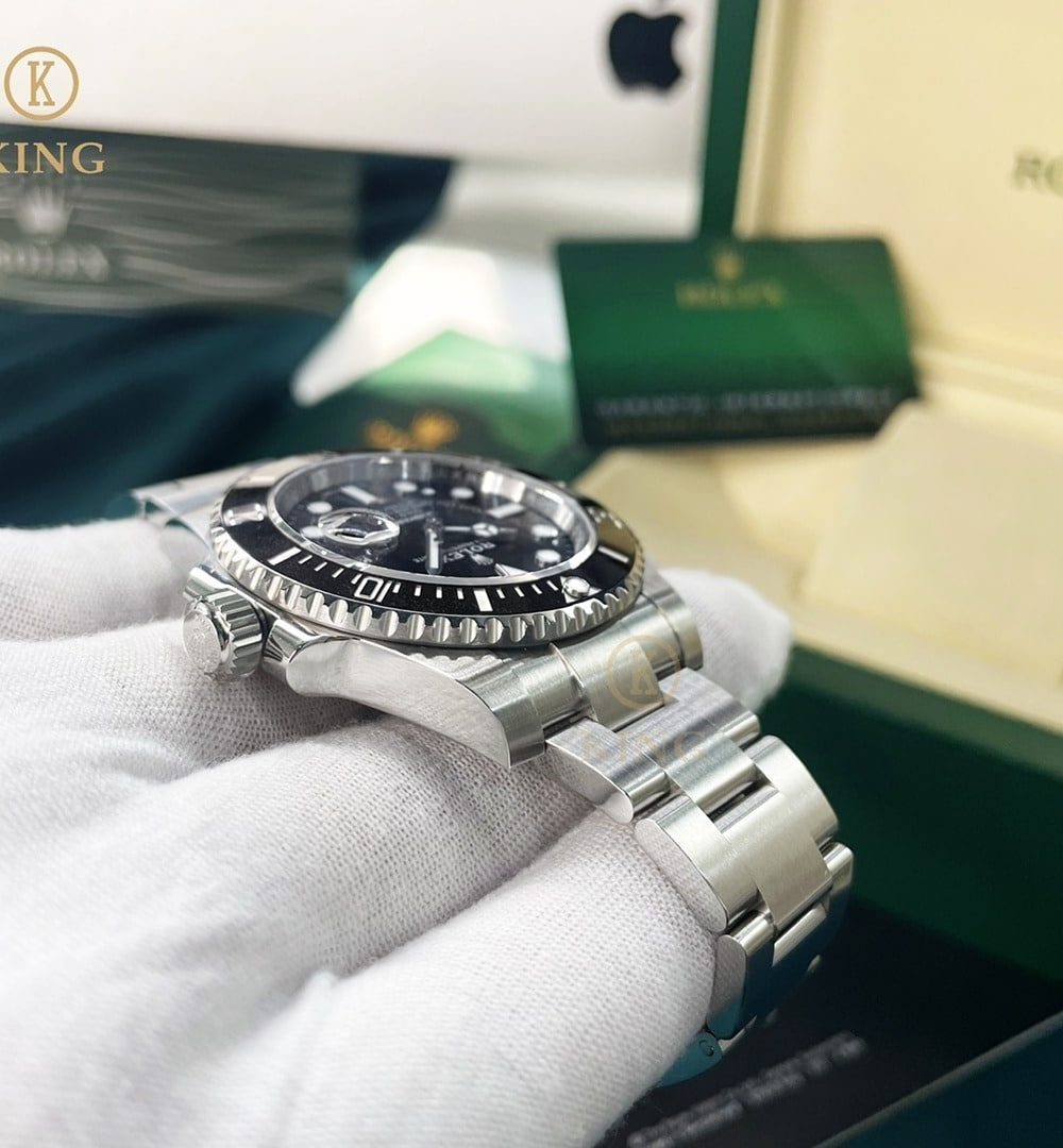 Rolex Submariner Date 41mm Silver Toned For Men 126610LN