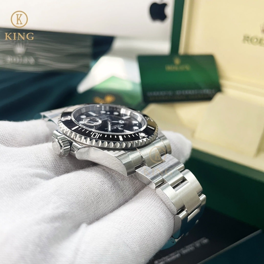 Rolex Submariner Date 41mm Silver Toned For Men 126610LN - Image 7