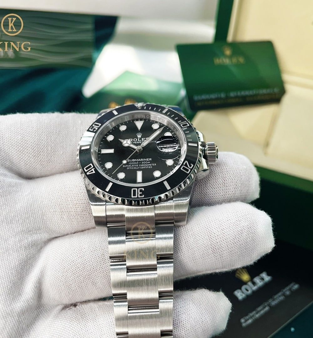 Rolex Submariner Date 41mm Silver Toned For Men 126610LN