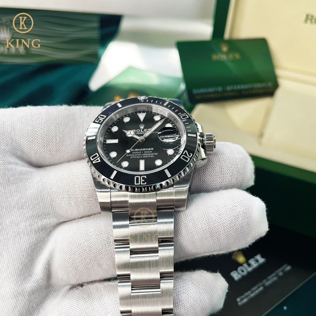 Rolex Submariner Date 41mm Silver Toned For Men 126610LN - Image 8